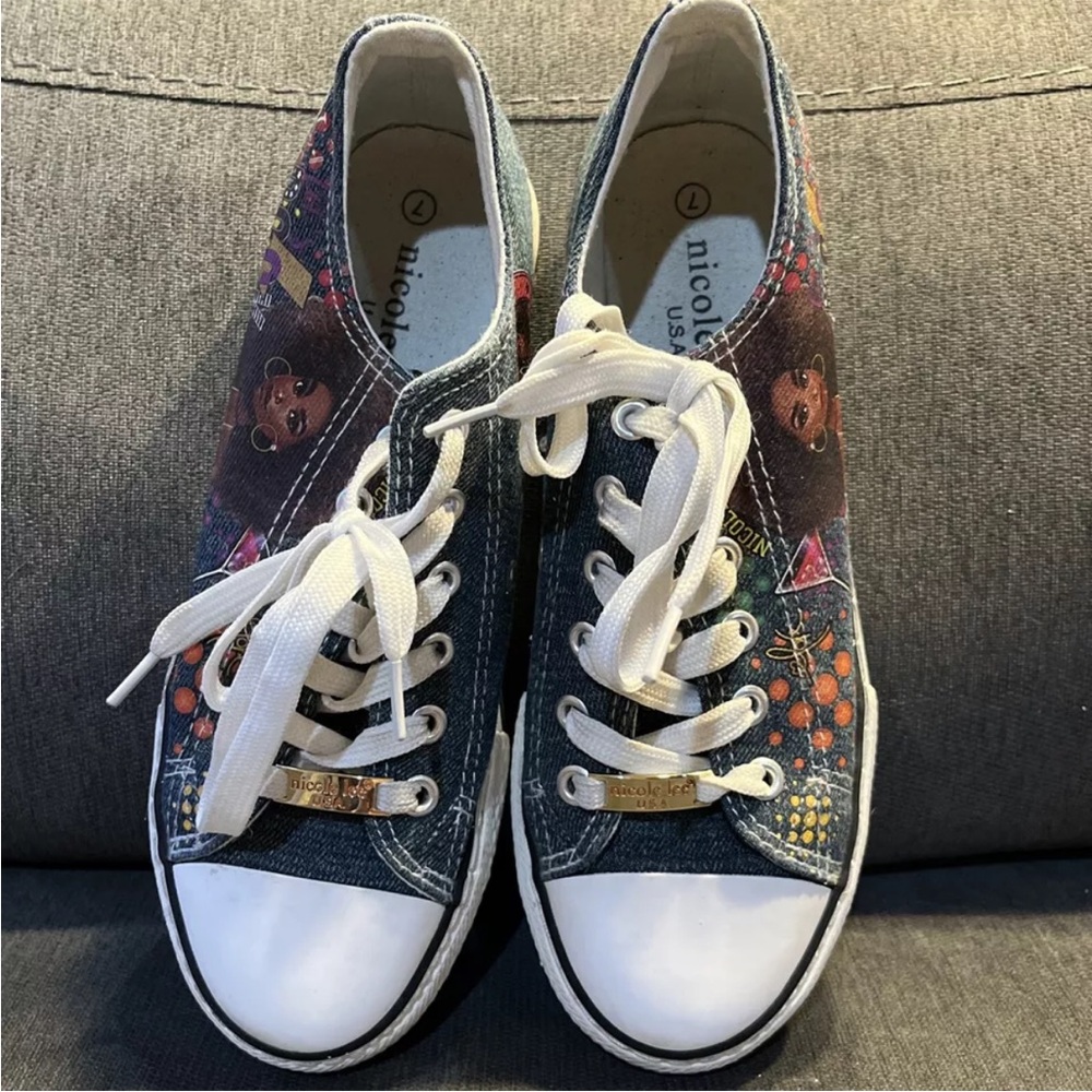 Nicole Lee USA Denim Canvas Graphic Print Sneakers Size 7